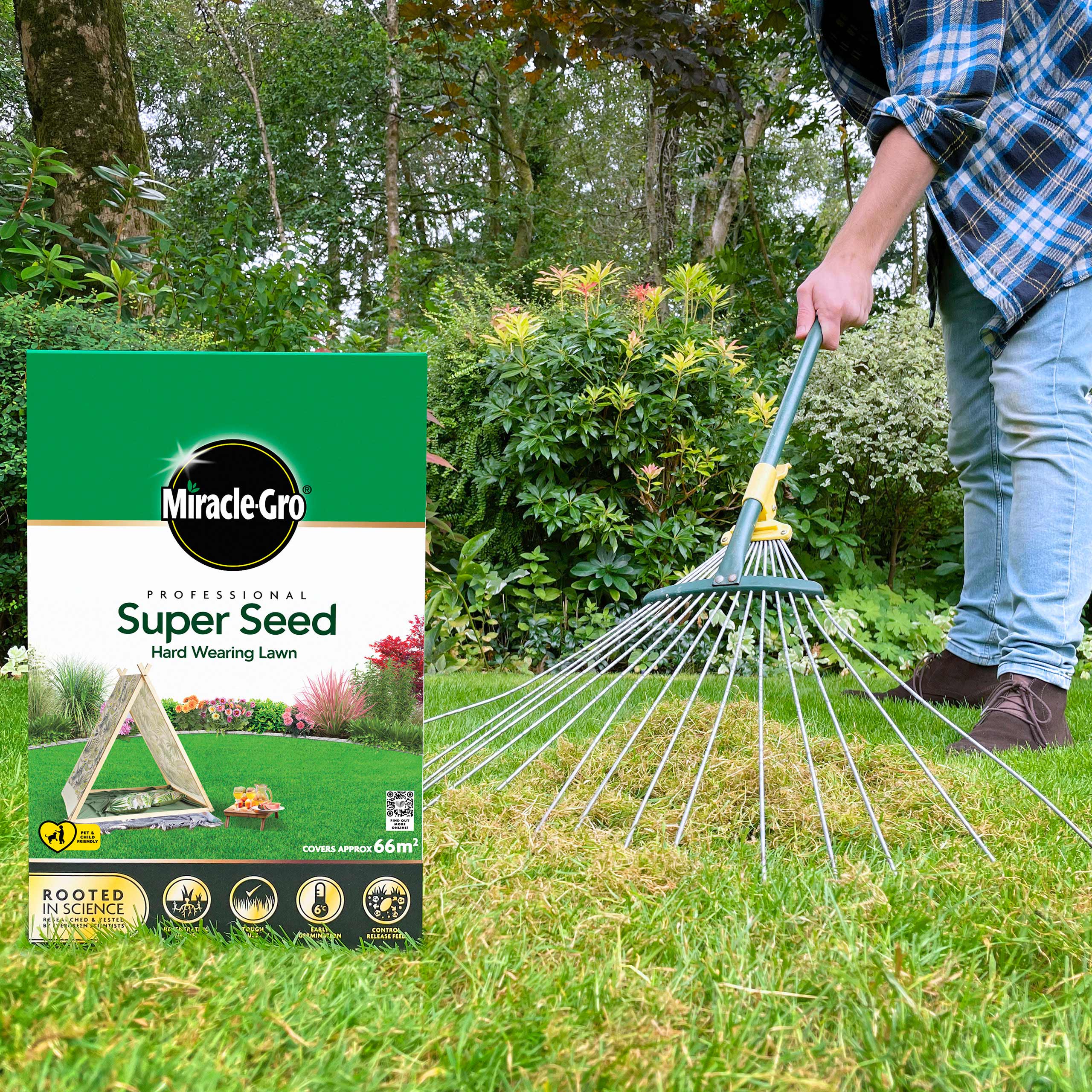 miracle-gro-professional-super-seed-hard-wearing-lawn-2kg-carton